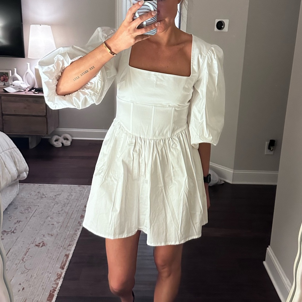 WeWoreWhat White Puff Sleeve Dress